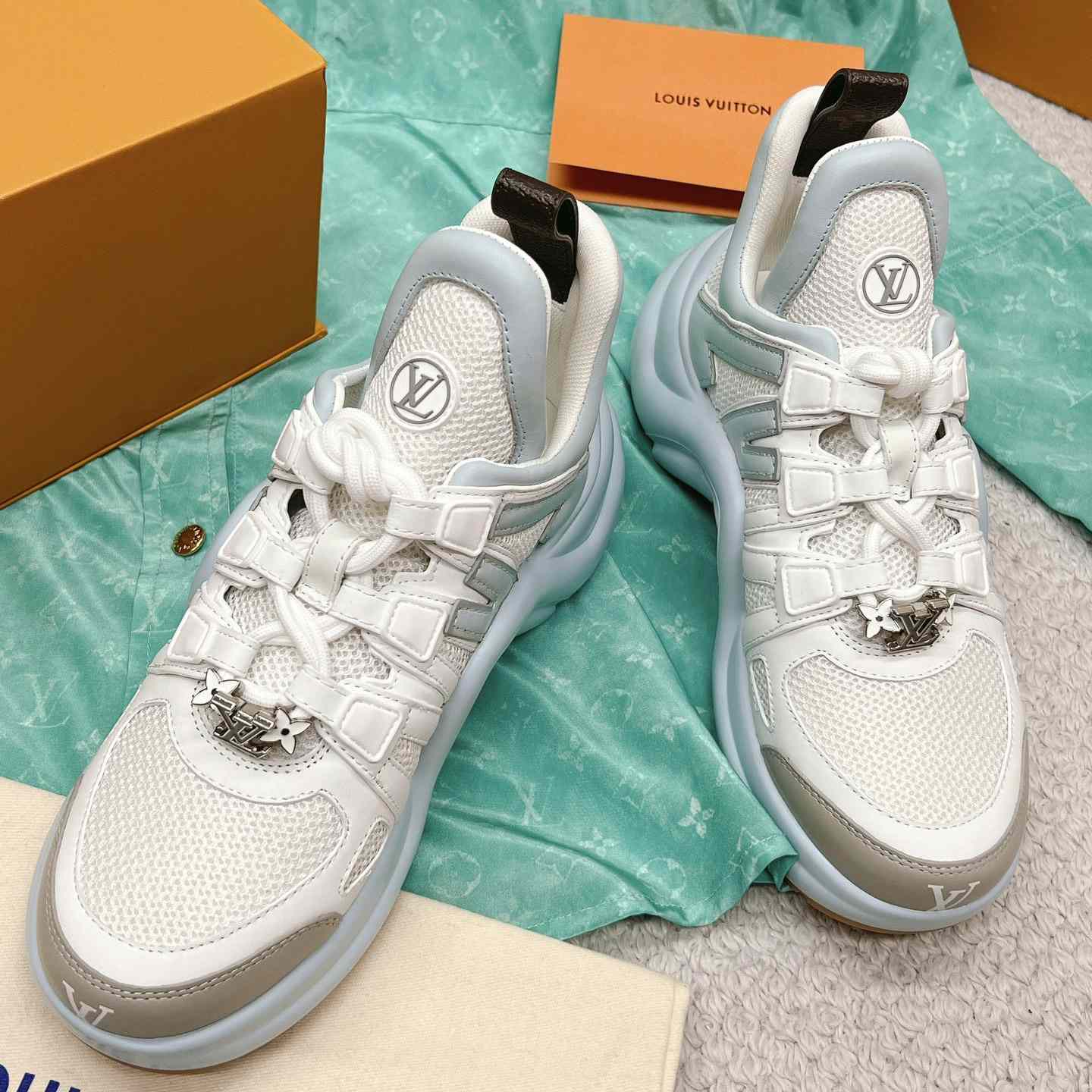 Louis Vuitton LV Archlight Trainers  (upon uk size)     - EUR FASHION