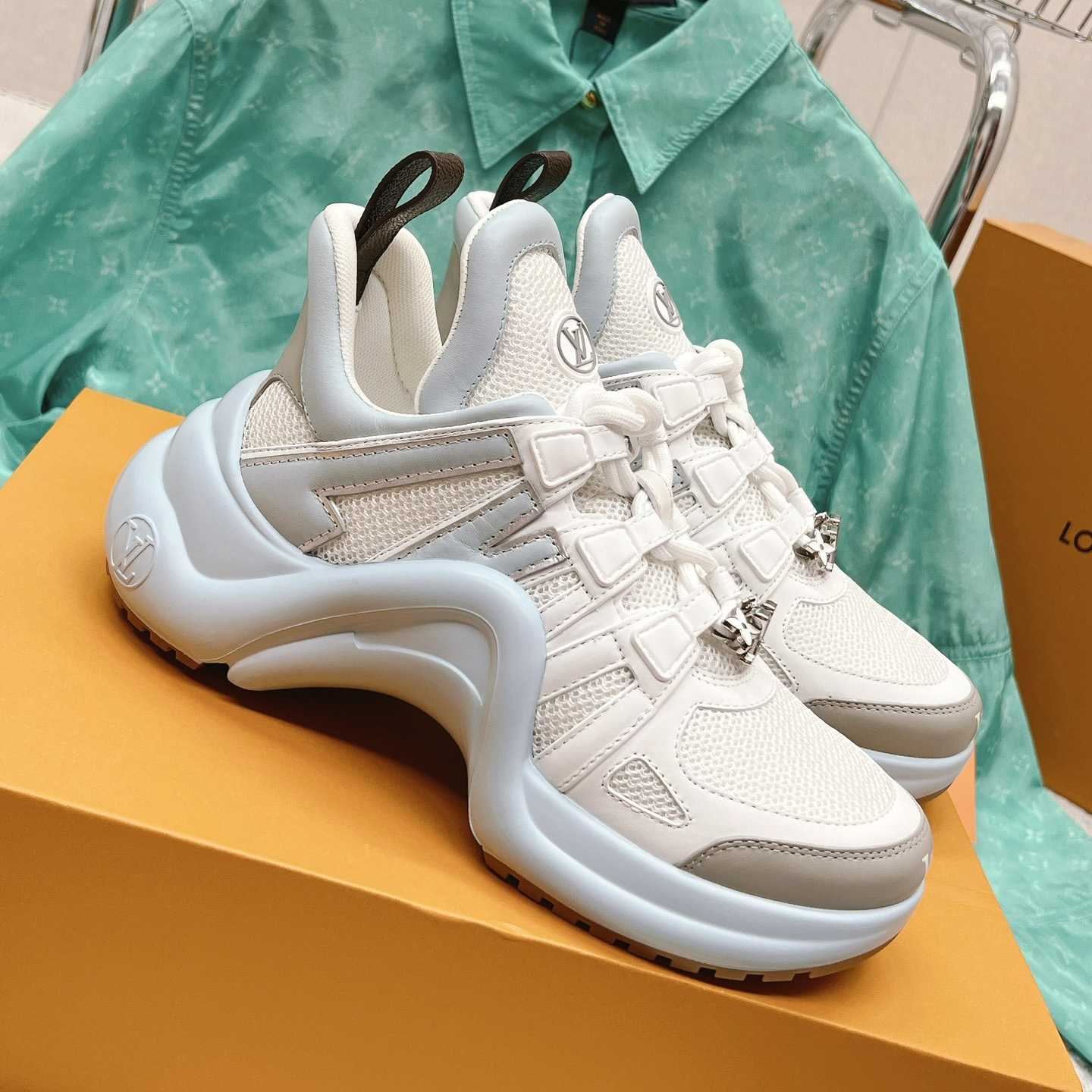 Louis Vuitton LV Archlight Trainers  (upon uk size)     - EUR FASHION