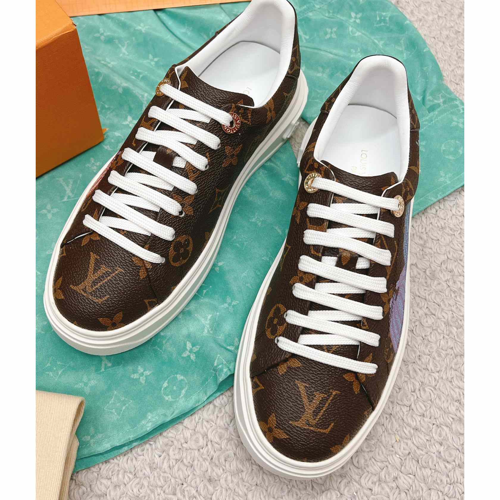 Louis Vuitton LV x YK Time Out Sneaker (upon uk size)   - EUR FASHION