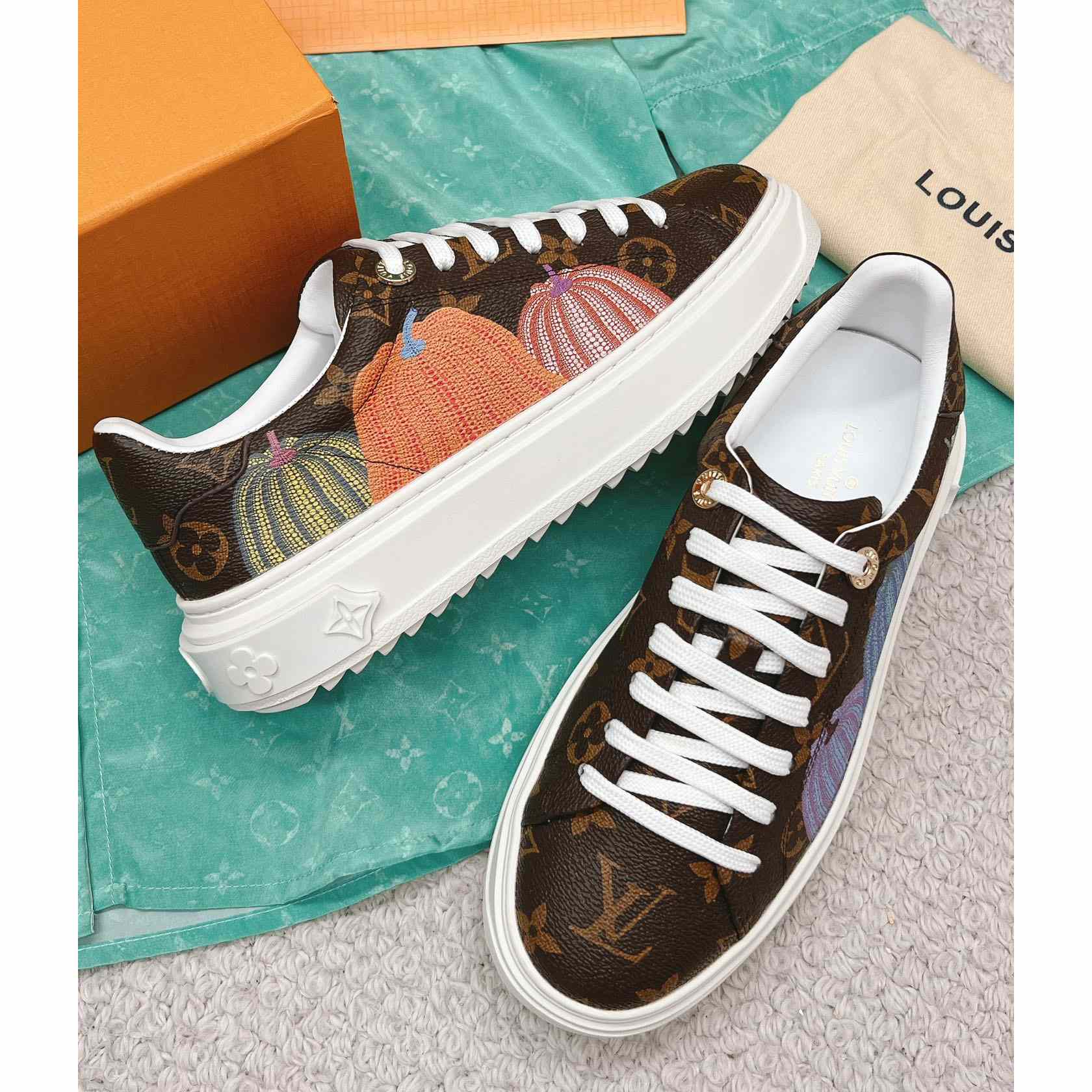 Louis Vuitton LV x YK Time Out Sneaker (upon uk size)   - EUR FASHION