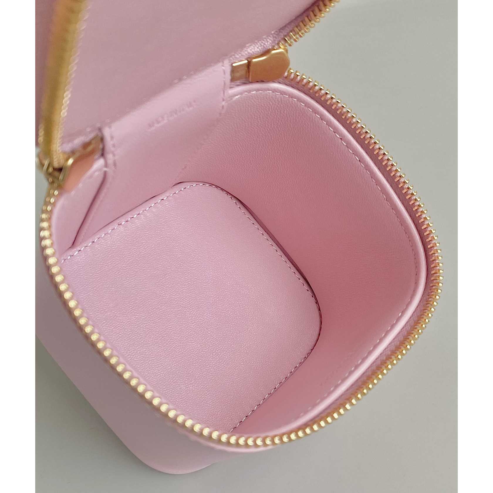 Celine Mini Vanity Case In Smooth Calfskin - EUR FASHION