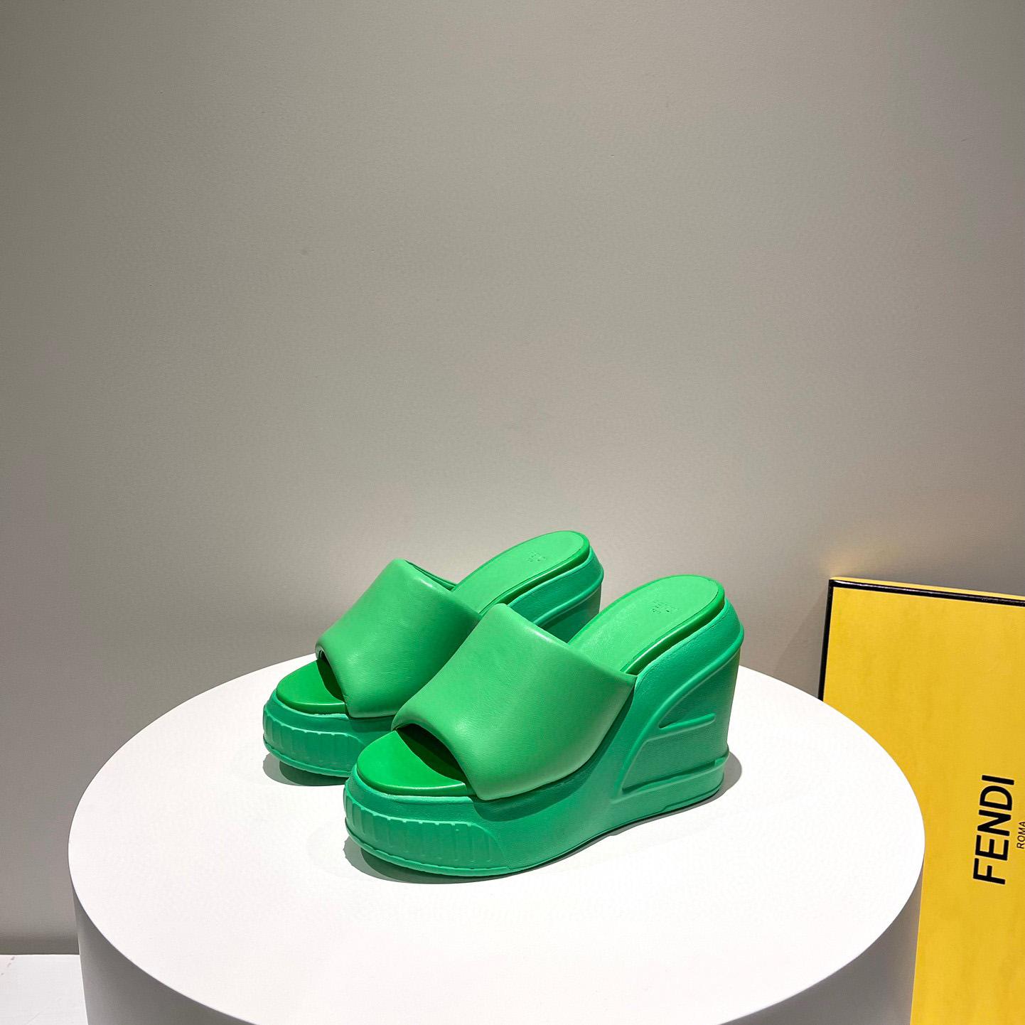 Fendi Fashion Show Green Nappa Leather Slides - EUR FASHION