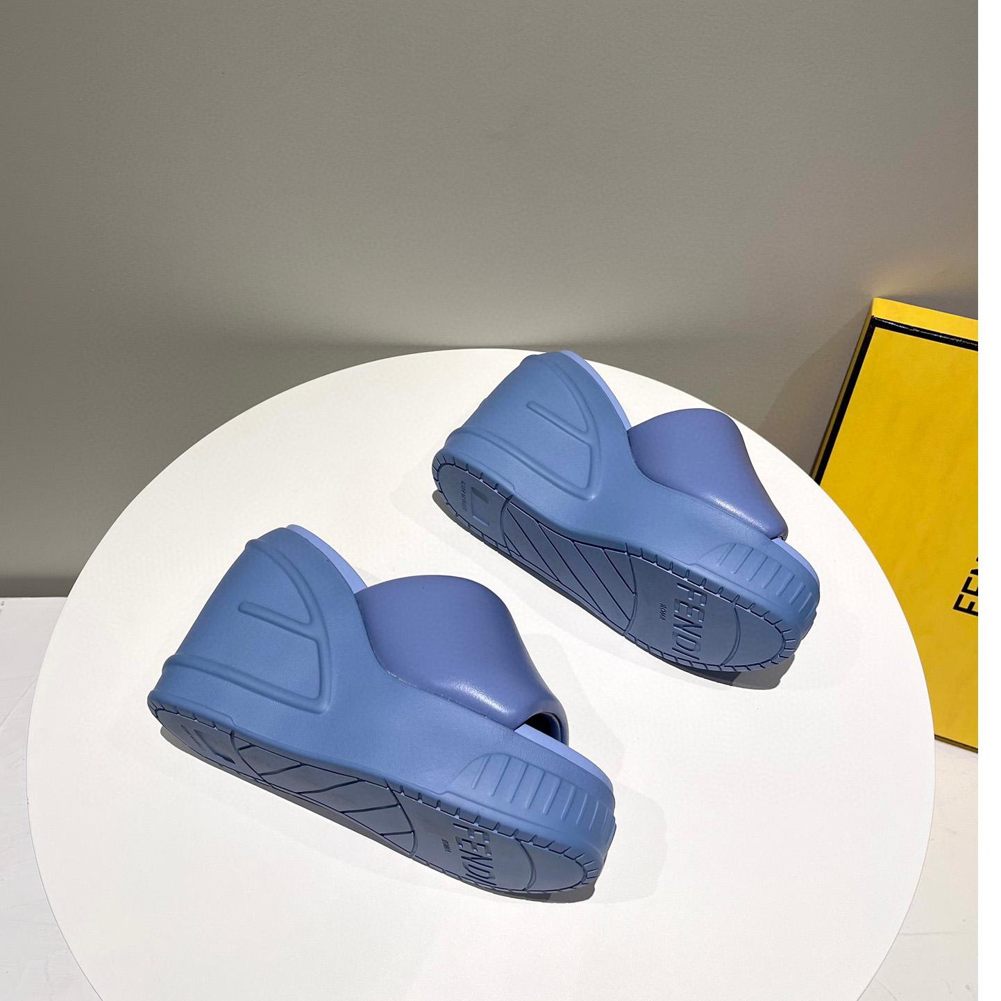 Fendi Fashion Show Blue Nappa Leather Slides - EUR FASHION