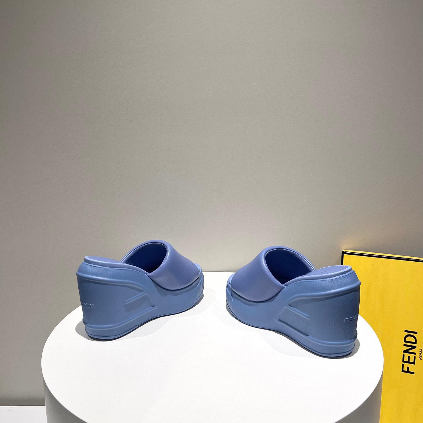 Fendi Fashion Show Blue Nappa Leather Slides - EUR FASHION