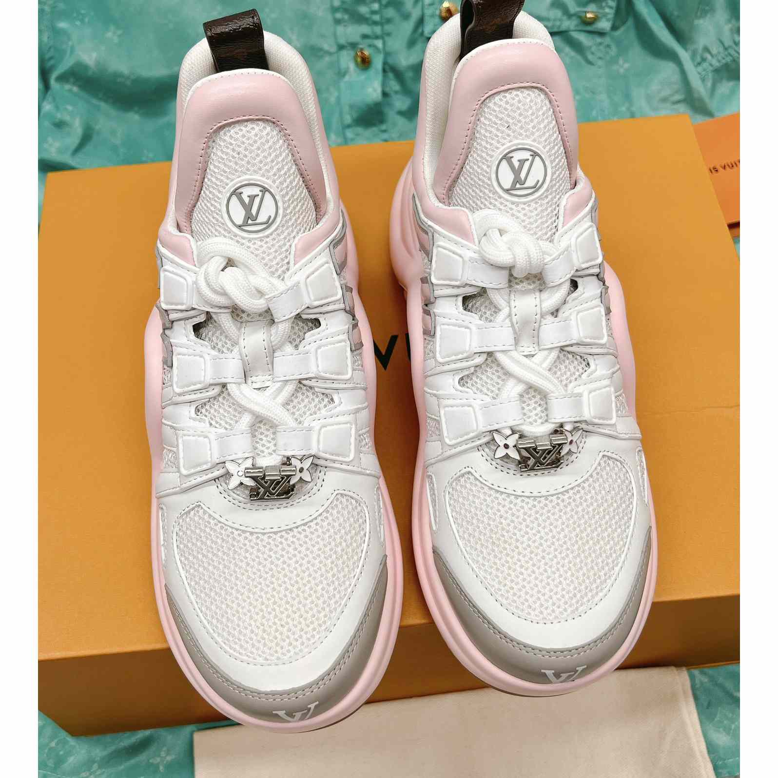 Louis Vuitton LV Archlight Trainers  (upon uk size)     - EUR FASHION