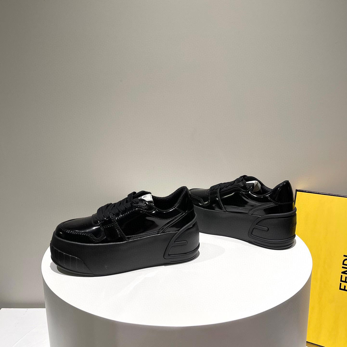 Fendi Fashion Show Black Leather Low-Tops Sneaker  - EUR FASHION