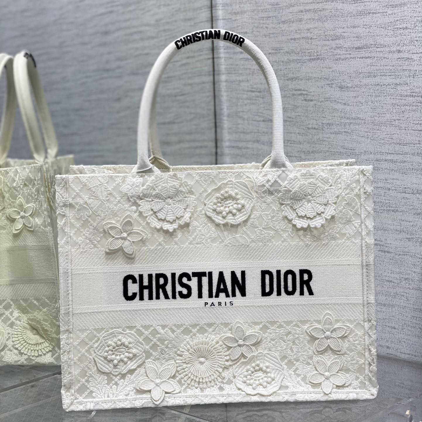 Dior Medium Dior Book Tote - EUR FASHION