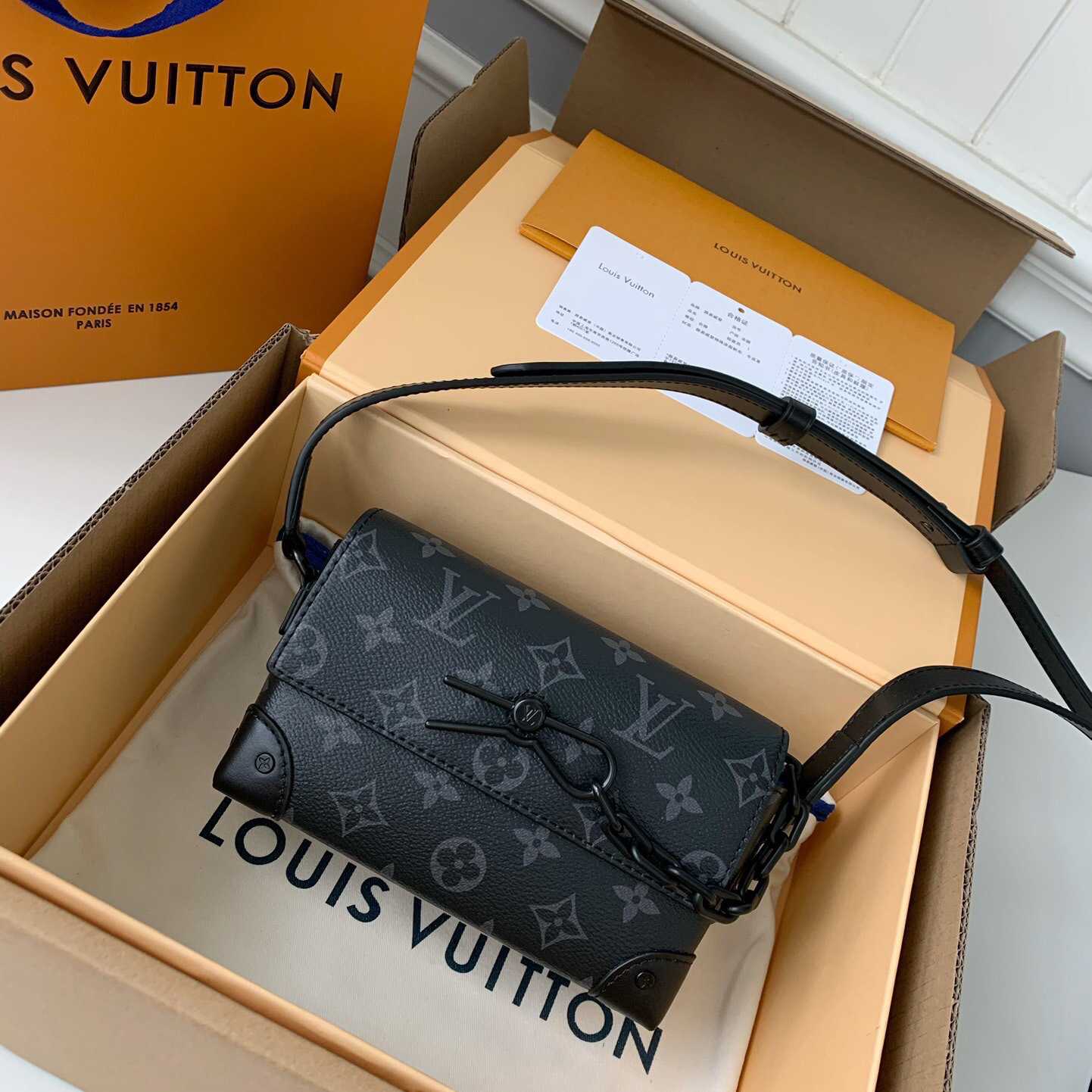 Louis Vuitton Steamer Wearable Wallet   M81783 - EUR FASHION