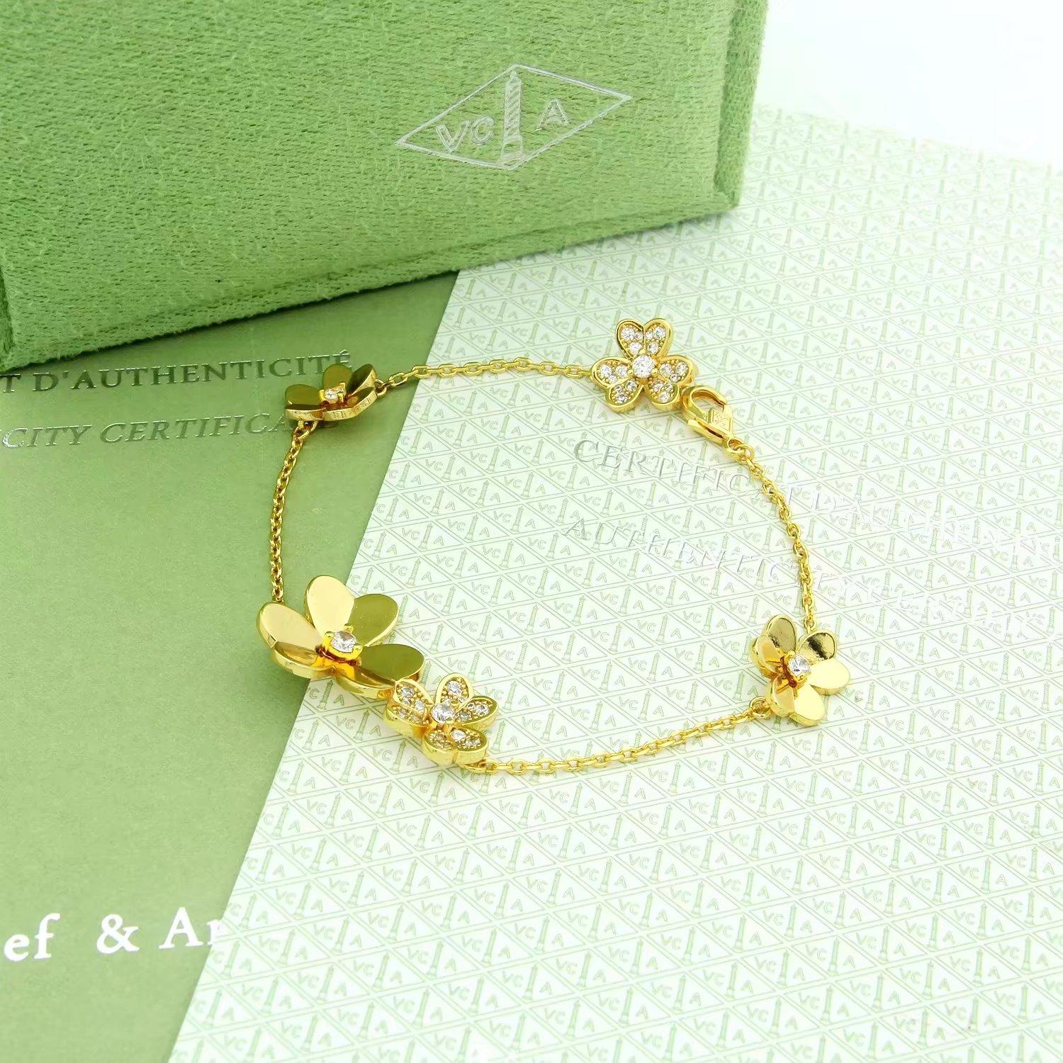 Van Cleef & Arpels Frivole bracelet, 5 Flowers - EUR FASHION