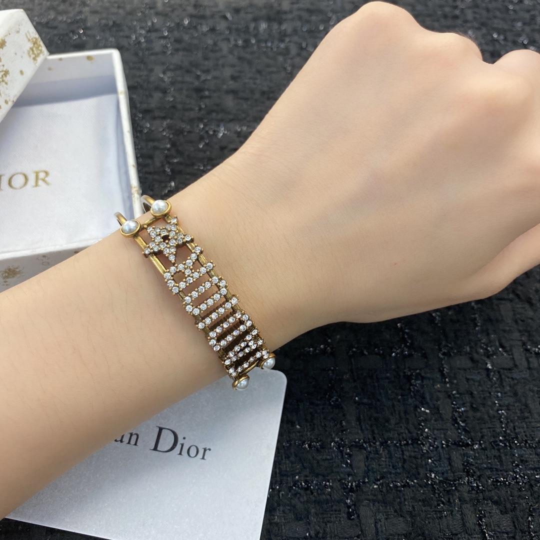 Dior Bracelet - EUR FASHION