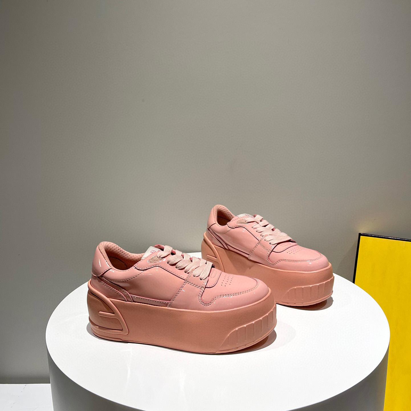 Fendi Fashion Show Pink Leather Low-Tops Sneaker  - EUR FASHION