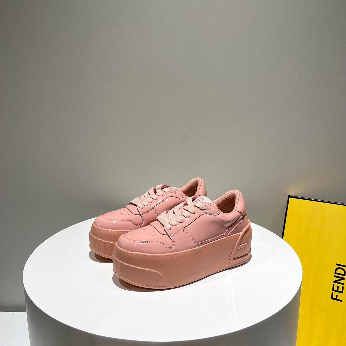 Fendi Fashion Show Pink Leather Low-Tops Sneaker  - EUR FASHION