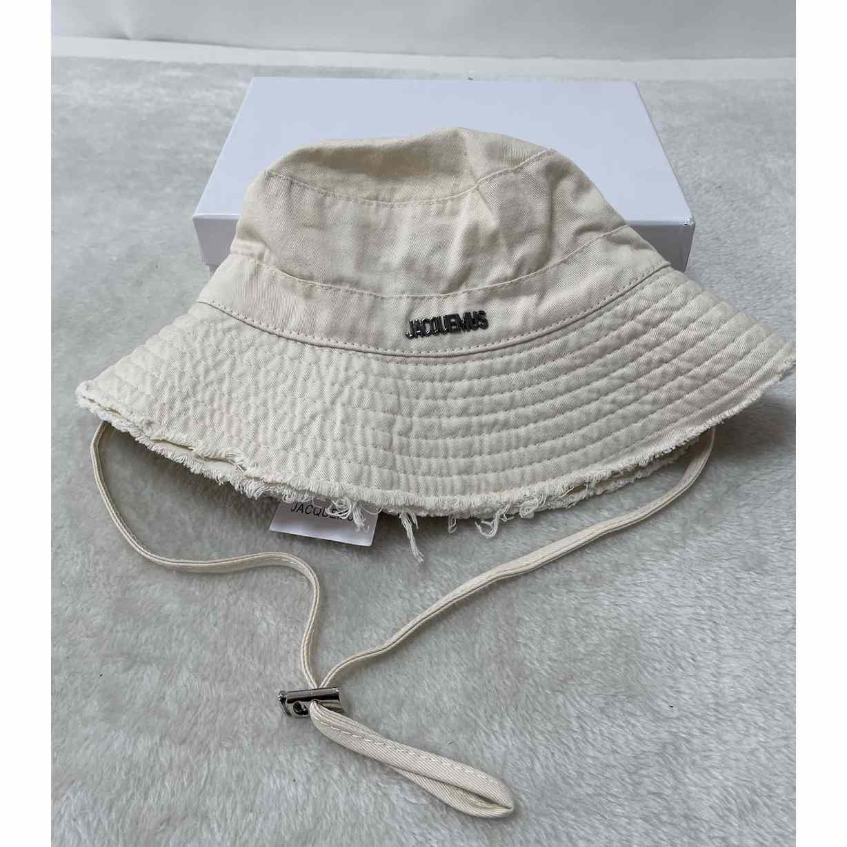 Jacquemus Le bob Artichaut Large Brim Bucket Hat - EUR FASHION