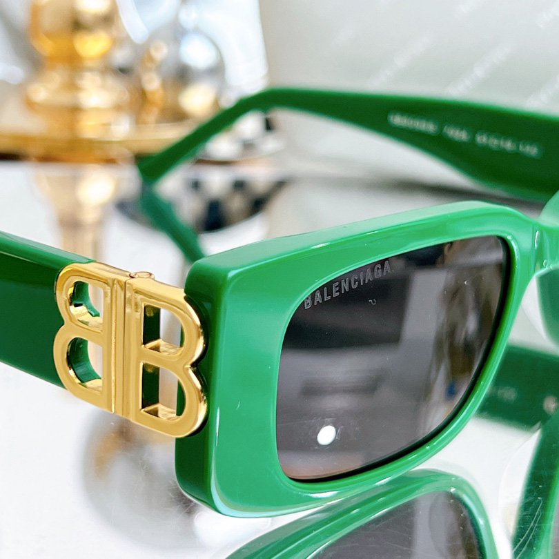 Balenciaga Dynasty Rectangle Sunglasses In Green    bb0096 - EUR FASHION