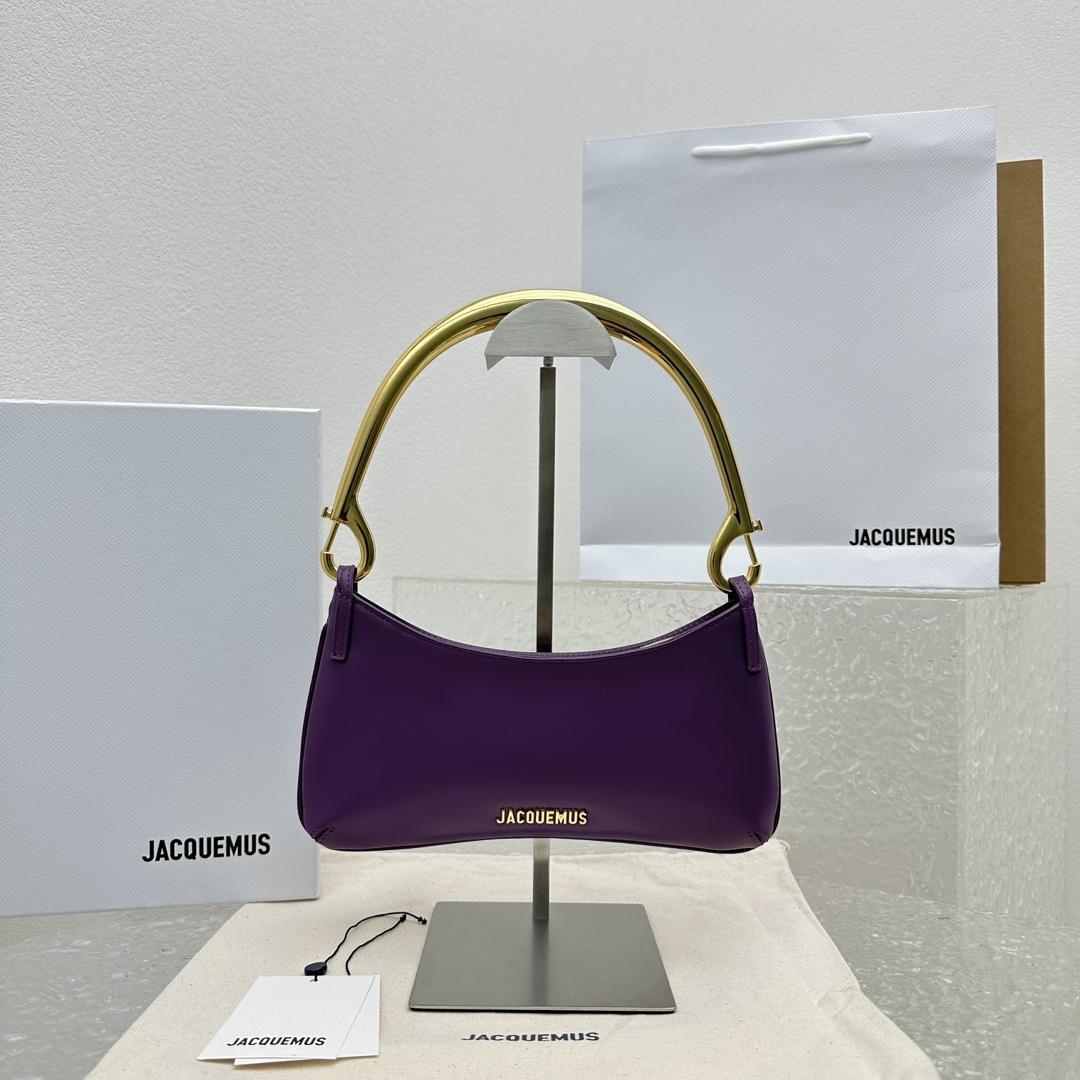 Jacquemus Le Bisou Mousqueton Carabiner Strap Shoulder Bag - EUR FASHION