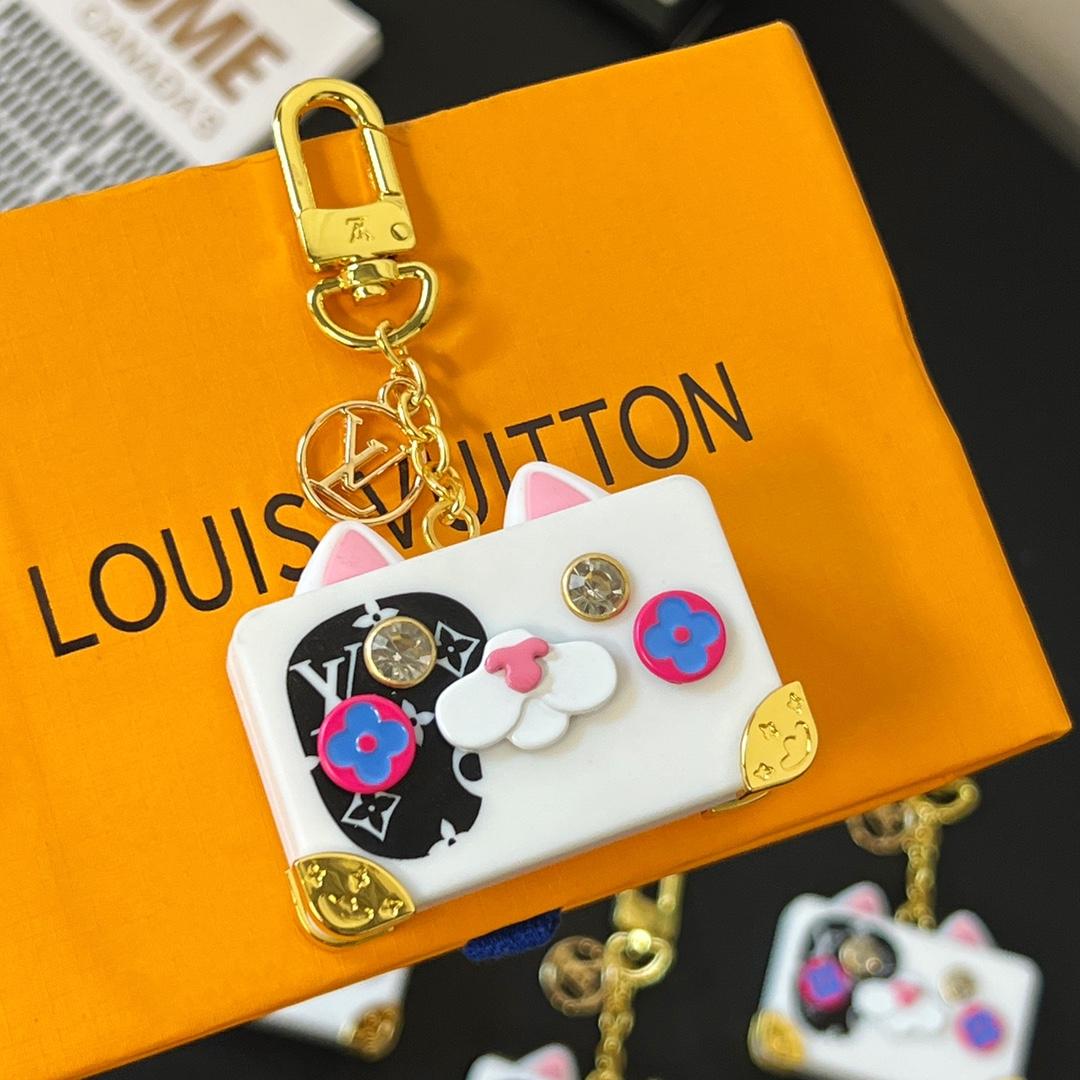 Louis Vuitton Catrunk Keyring   M00825 - EUR FASHION