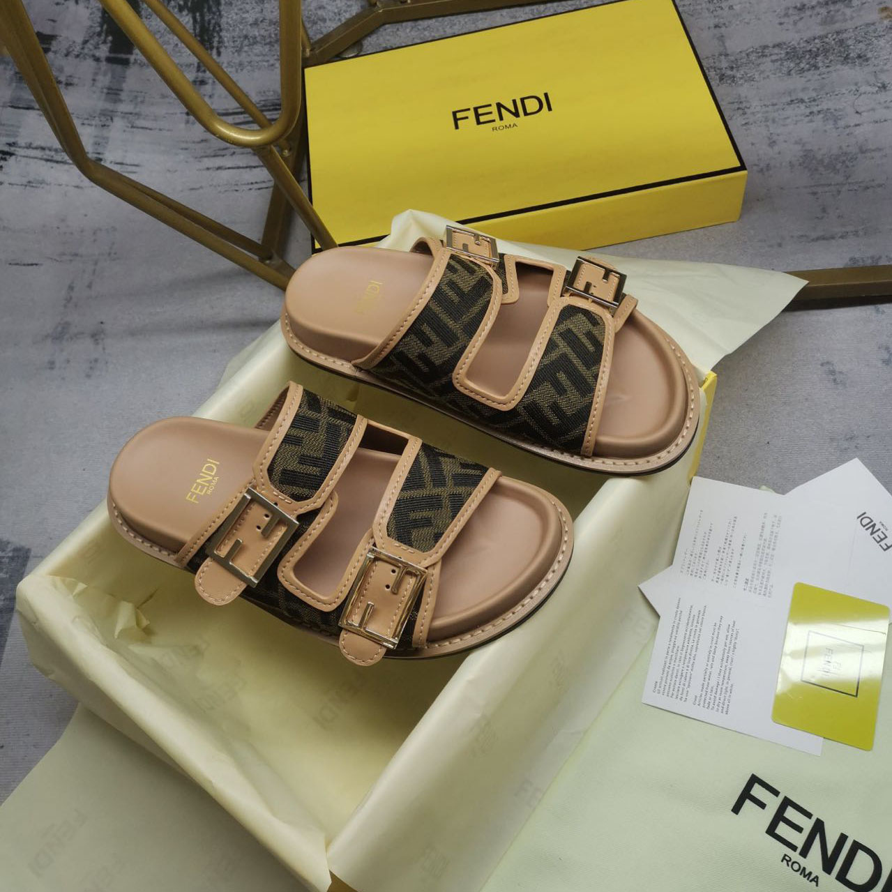 Fendi Feel Brown FF Fabric Slides - EUR FASHION