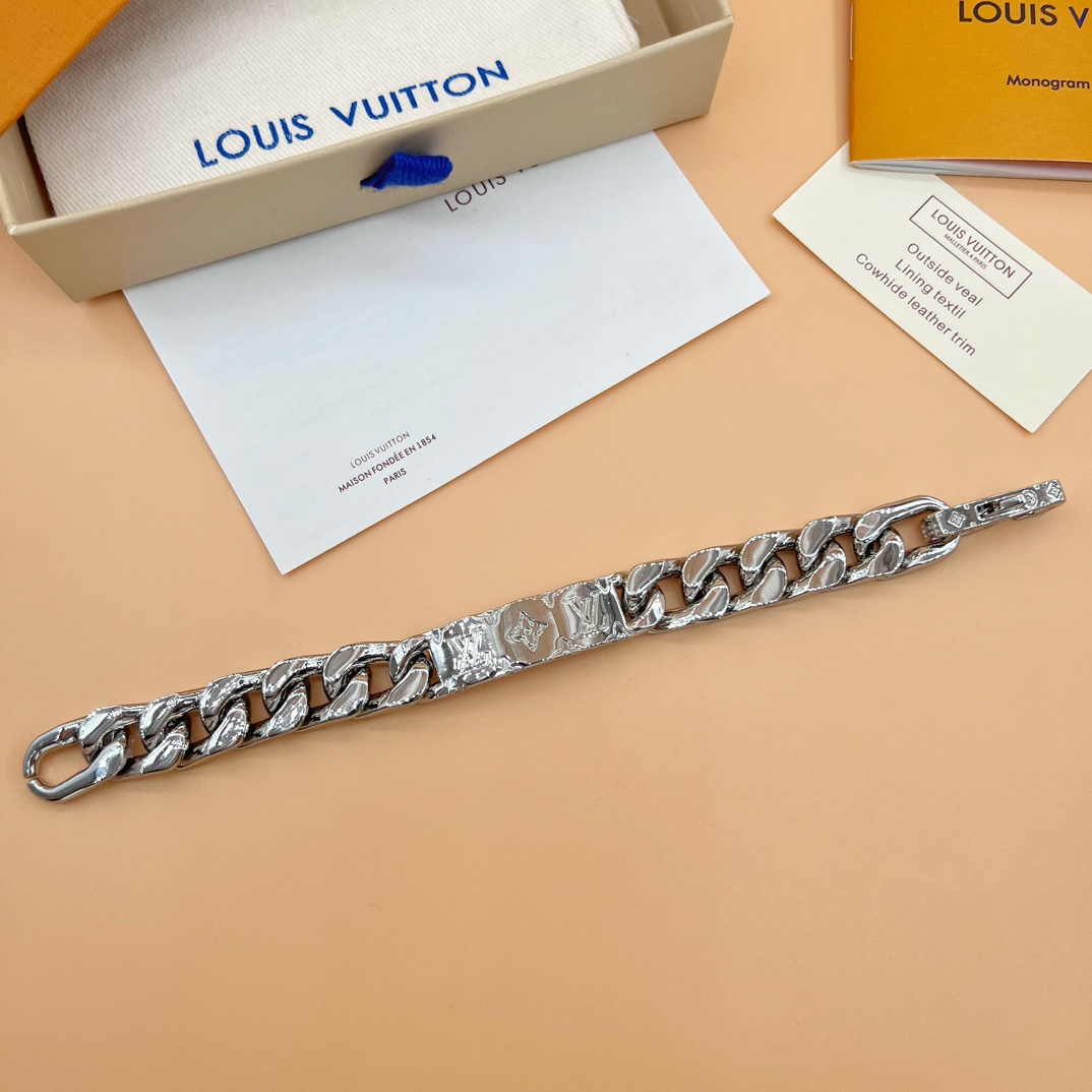 Louis Vuitton Monogram Chain Bracelet   M00855 - EUR FASHION