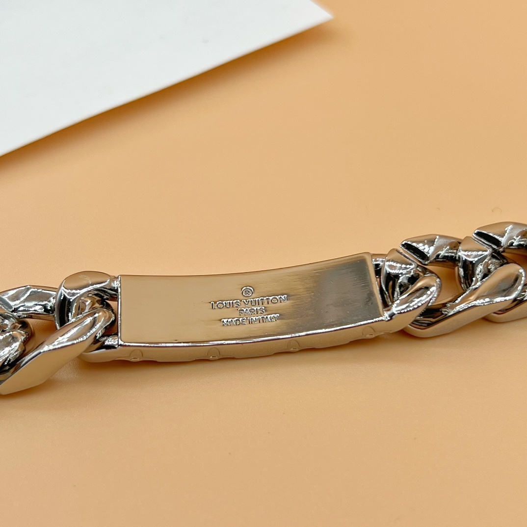 Louis Vuitton Monogram Chain Bracelet   M00855 - EUR FASHION