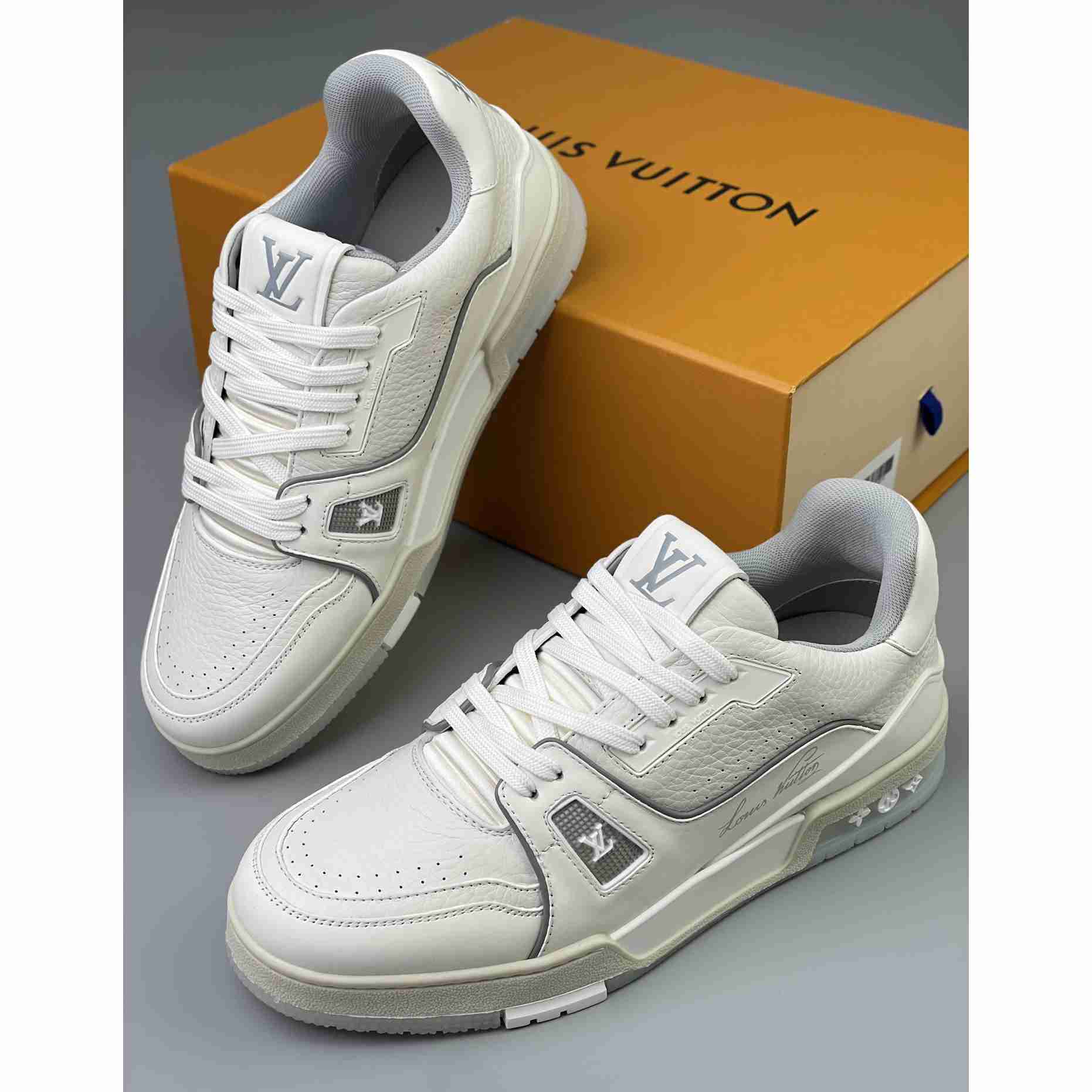 Louis Vuitton Trainer Sneaker (Upon UK Size) - EUR FASHION