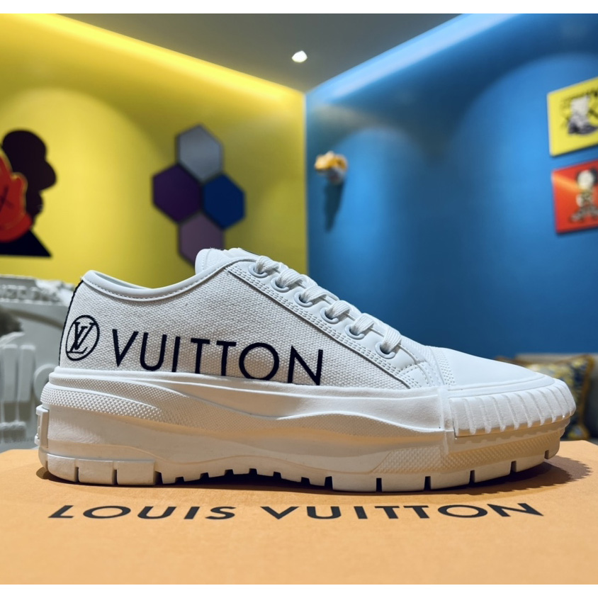 Louis Vuitton LV Squad Sneakers - EUR FASHION