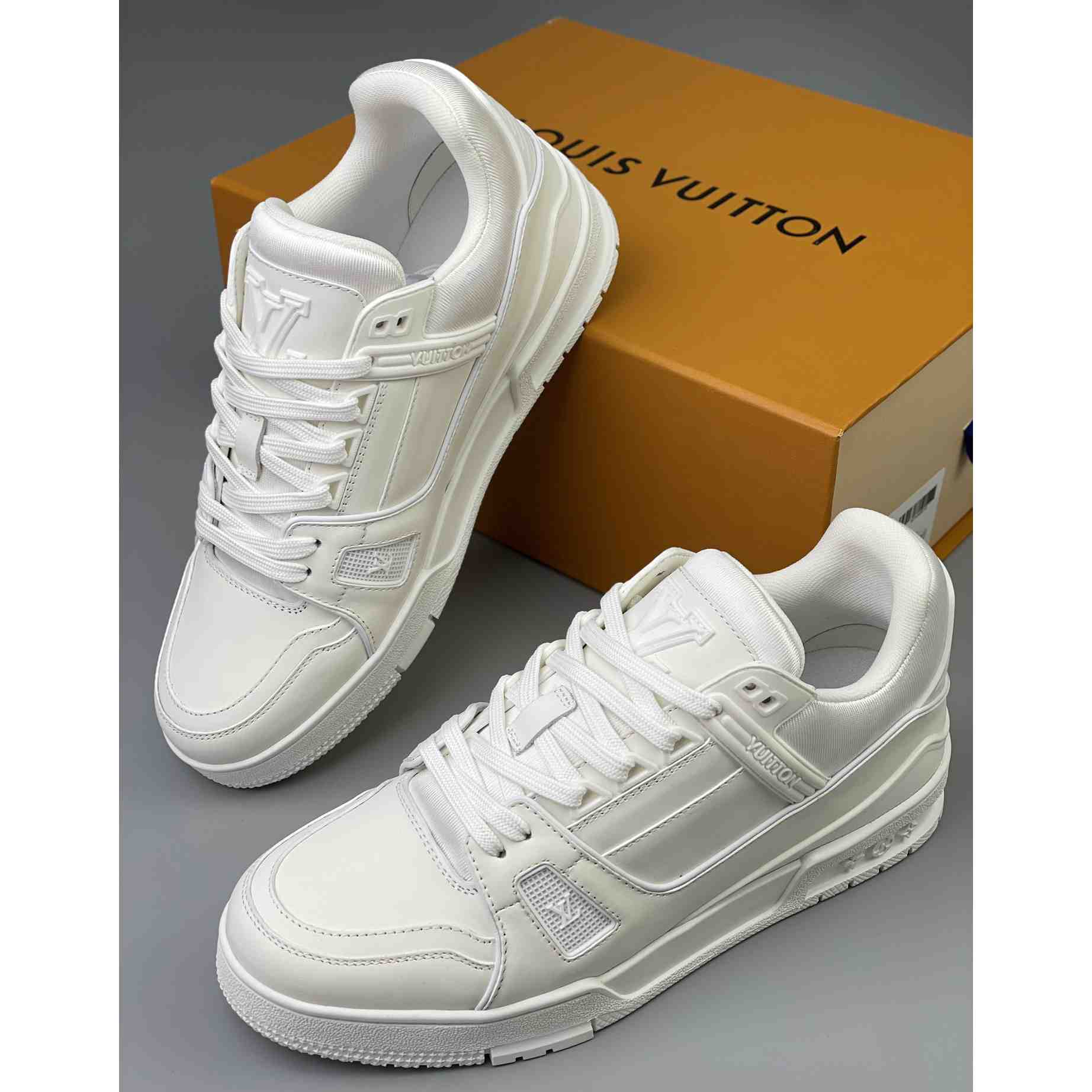 Louis Vuitton Trainer Sneaker (Upon UK Size) - EUR FASHION