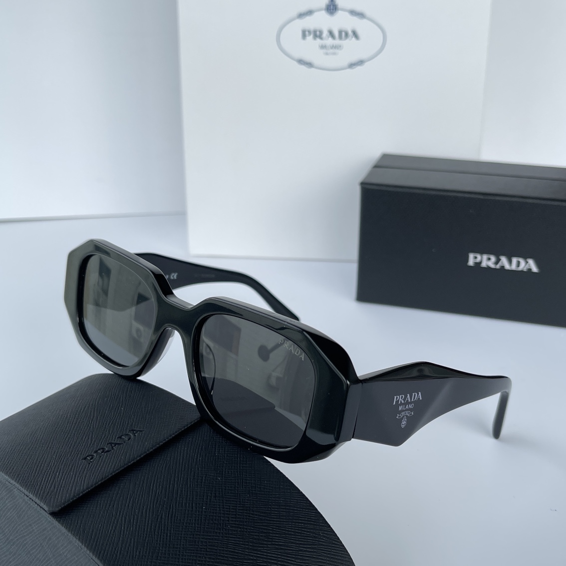 Prada Sunglasses - EUR FASHION