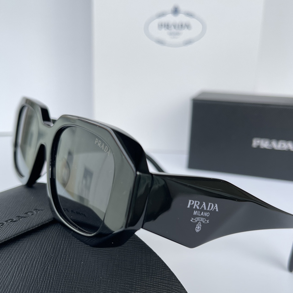 Prada Sunglasses - EUR FASHION