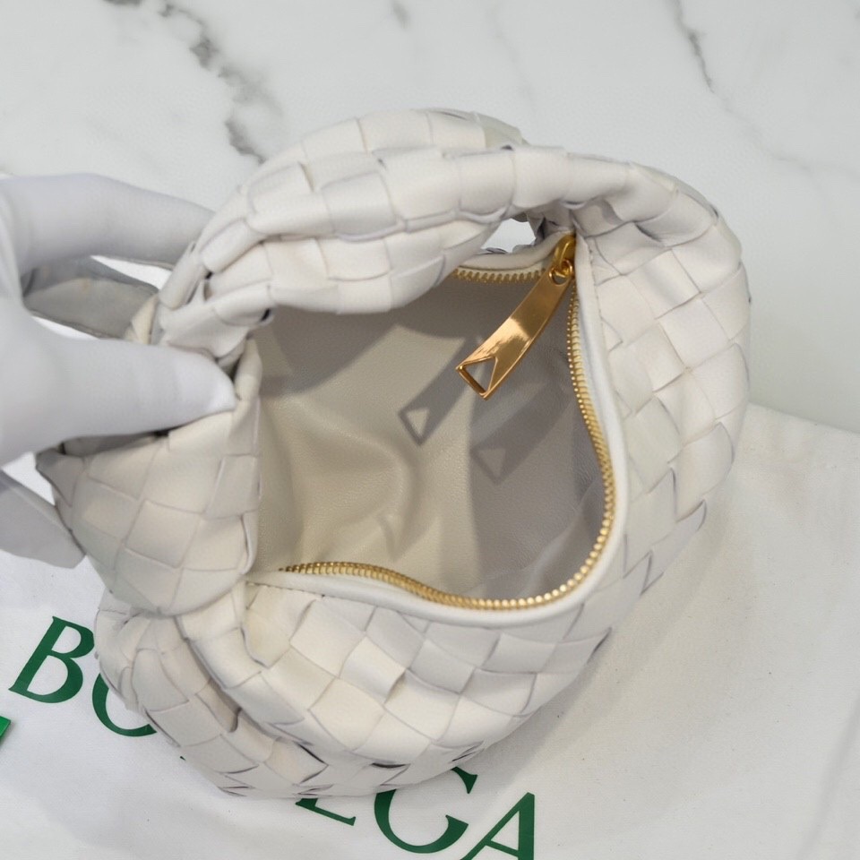 Bottega Veneta Mini Jodie - EUR FASHION