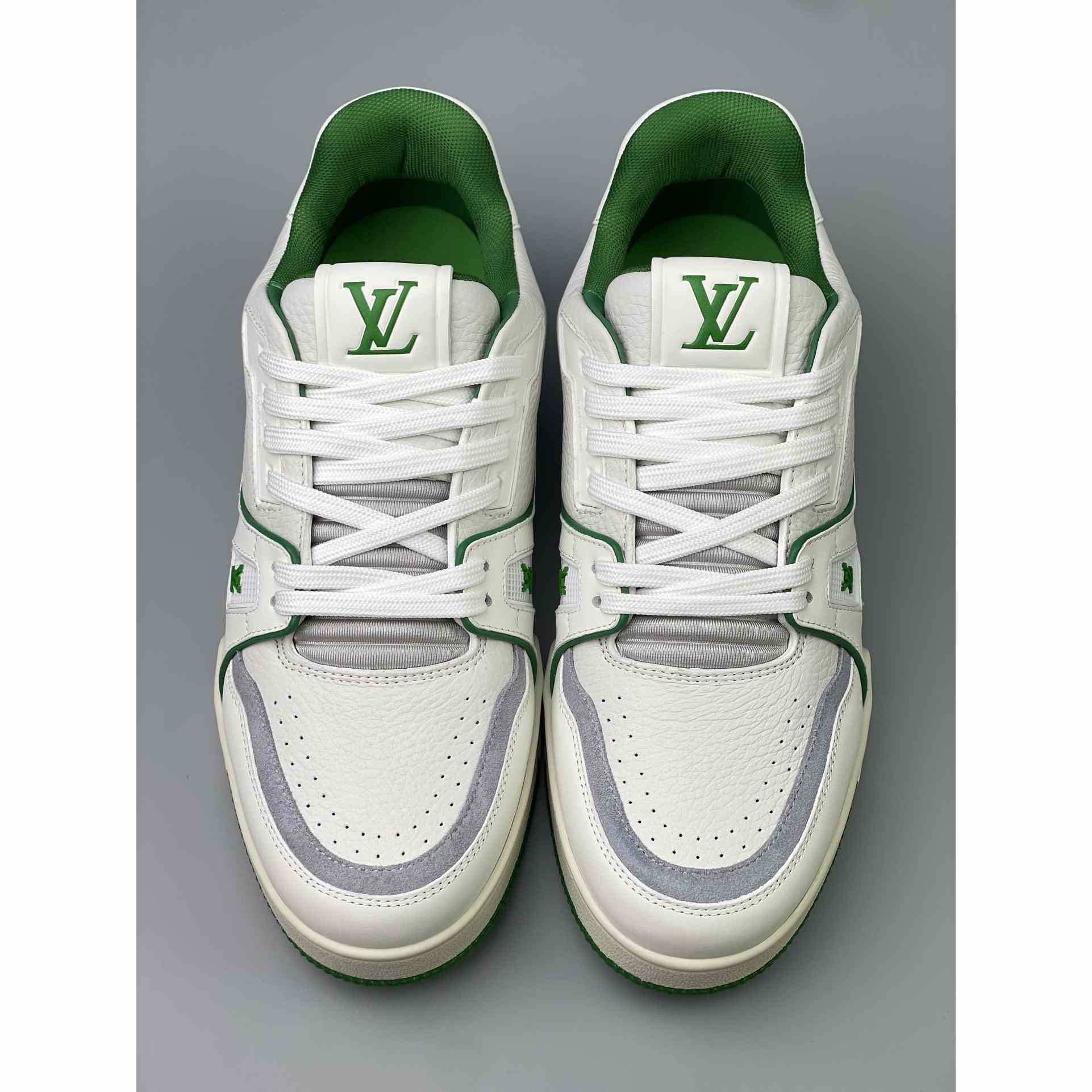 Louis Vuitton Trainer Sneaker (Upon UK Size) - EUR FASHION