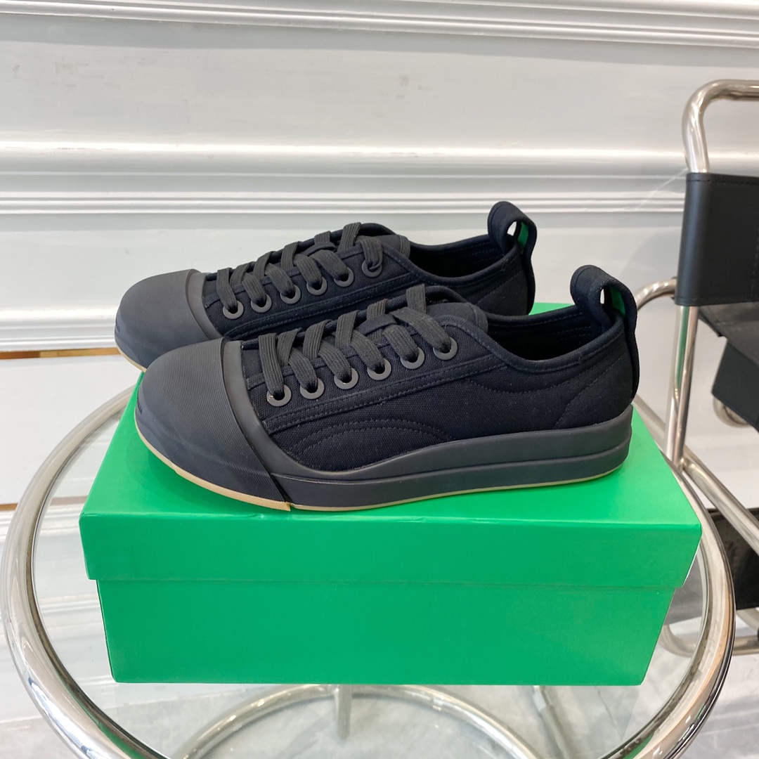 Bottega Veneta Vulcan Sneaker - EUR FASHION