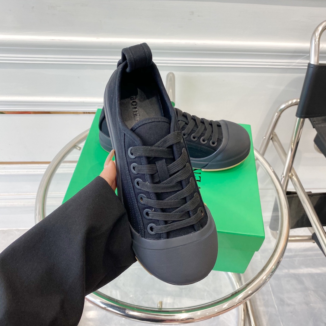 Bottega Veneta Vulcan Sneaker - EUR FASHION