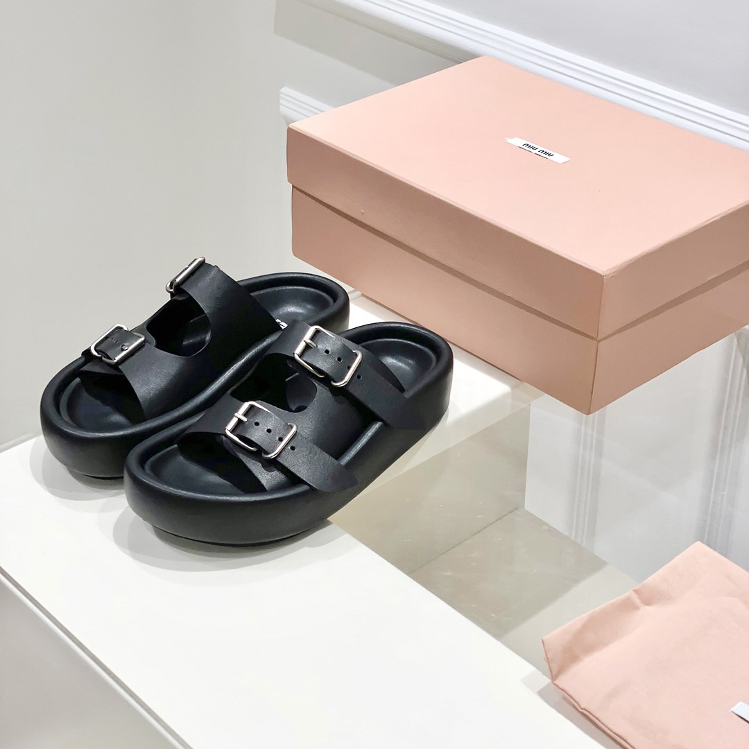 Maison Margiela MM6 Buckle-strap Leather Sandals - EUR FASHION