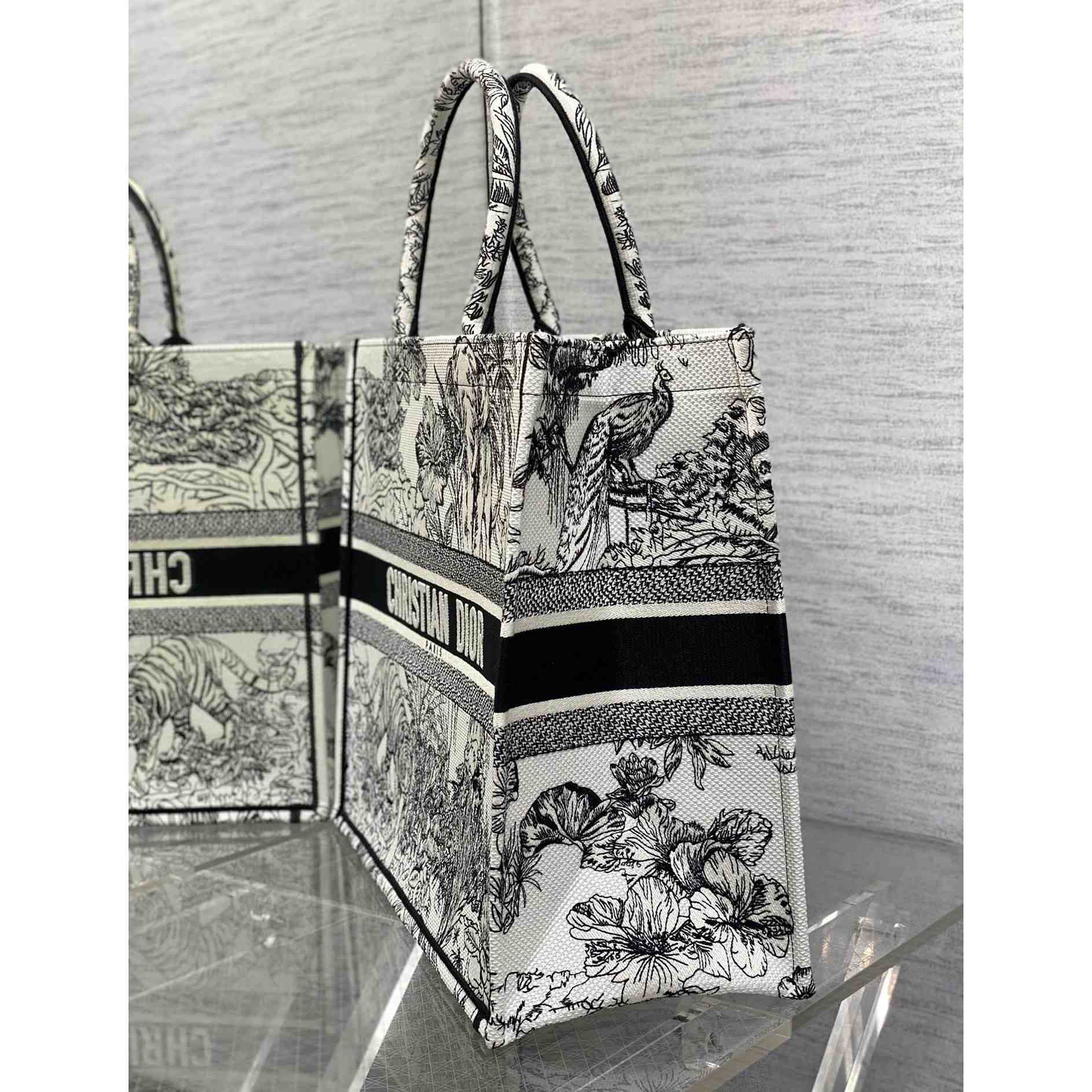 Dior Large Dior Book Tote - EUR FASHION