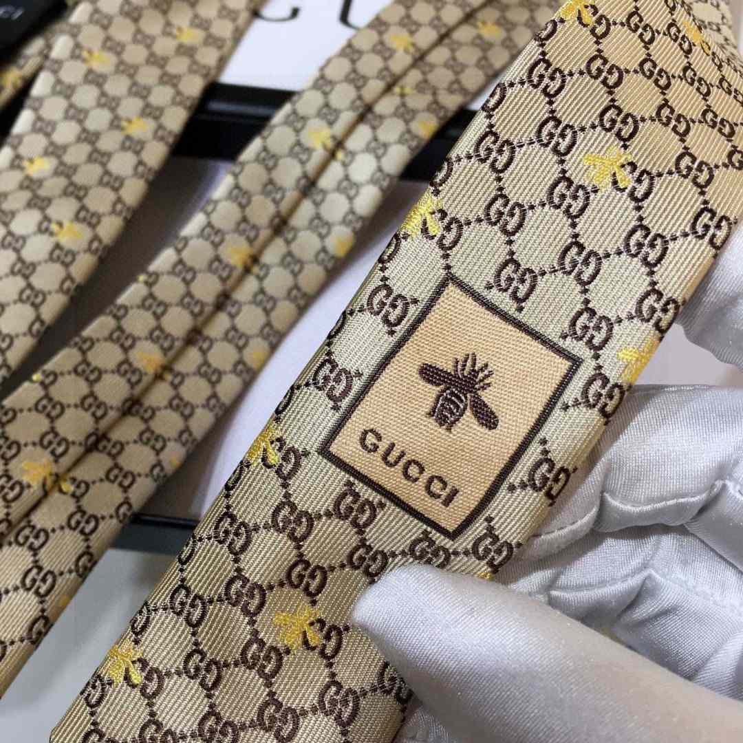 Gucci GG Bees Silk Tie - EUR FASHION