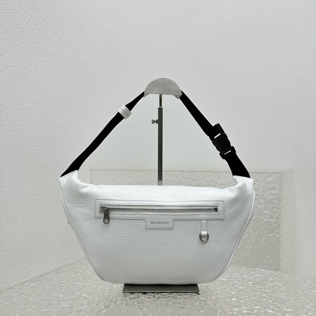 Balenciaga Superbusy Beltpack In White - EUR FASHION