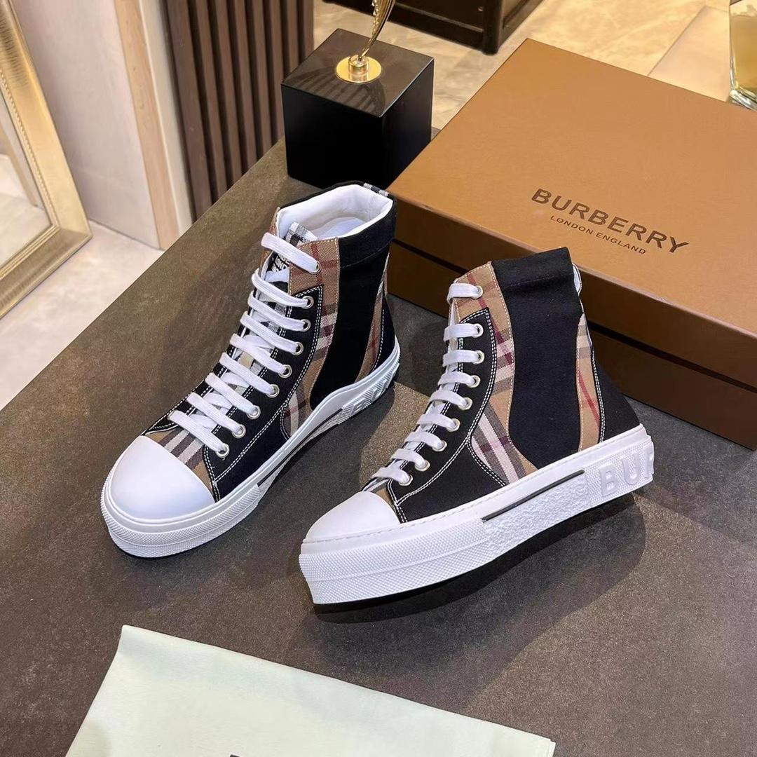 Burberry Vintage Check Lace-up Sneakers - EUR FASHION