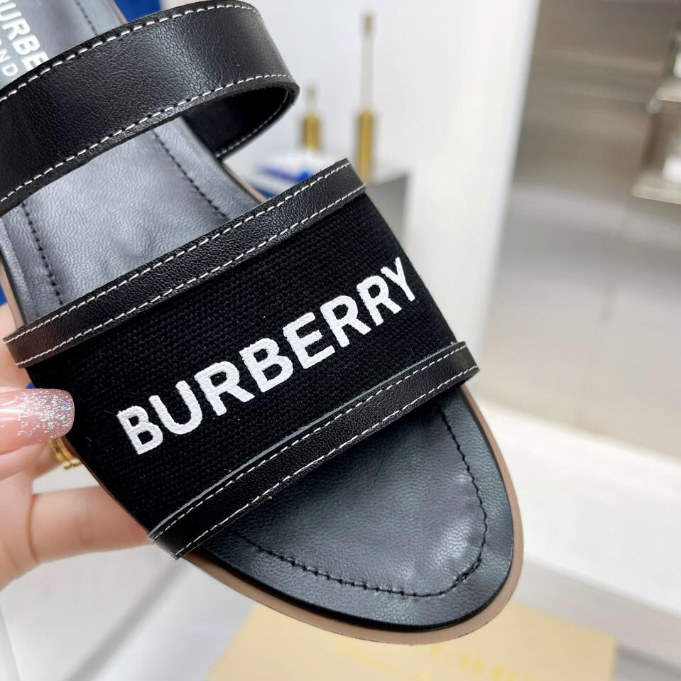 Burberry Women's Black Logo-appliquéd Leather And Cotton-canvas Slides - EUR FASHION