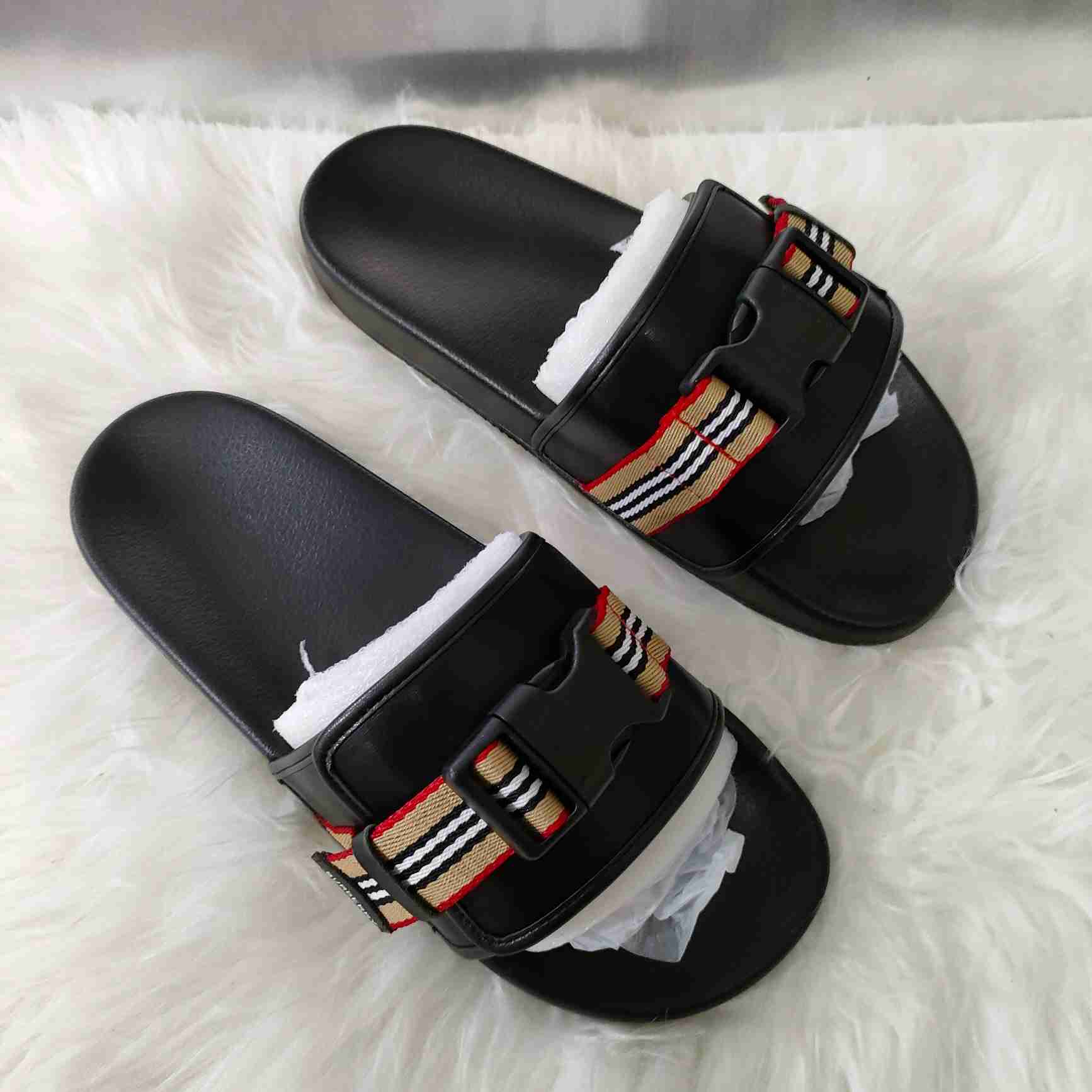 Burberry Icon Stripe Buckled Slides - EUR FASHION