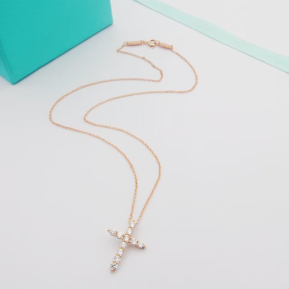 Tiffany&CO Cross Pendant - EUR FASHION