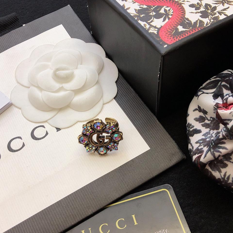 Gucci Double G Crystal Flower Ring - EUR FASHION