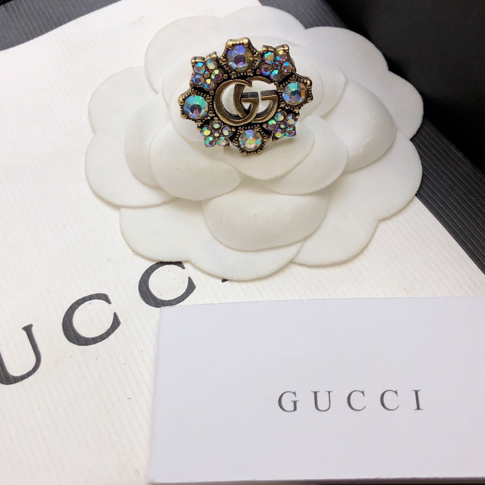 Gucci Double G Crystal Flower Ring - EUR FASHION