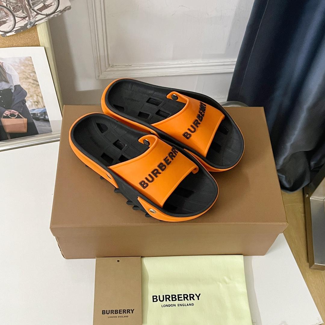 Burberry Bucklow Logo Slides - EUR FASHION