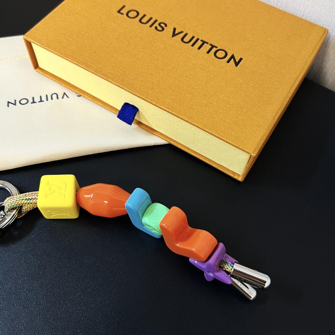 Louis Vuitton Lv Play Keychains & Holders   MP3450 - EUR FASHION