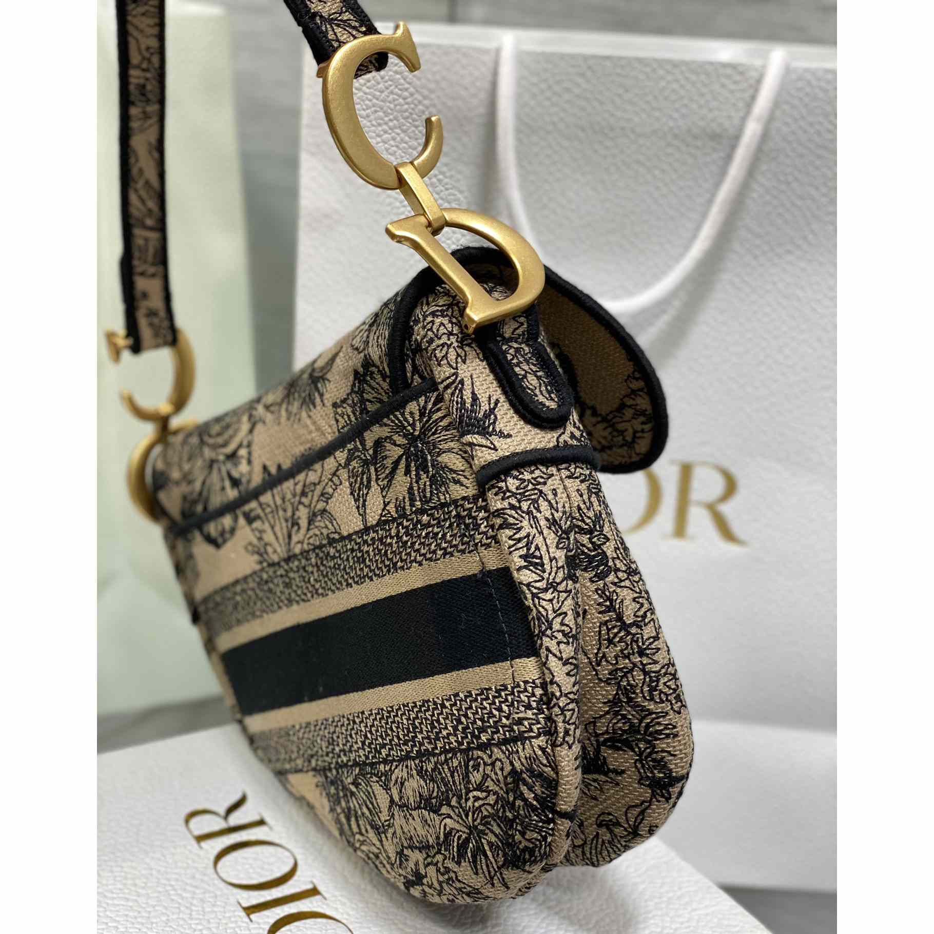 Dior Saddle Bag  - EUR FASHION