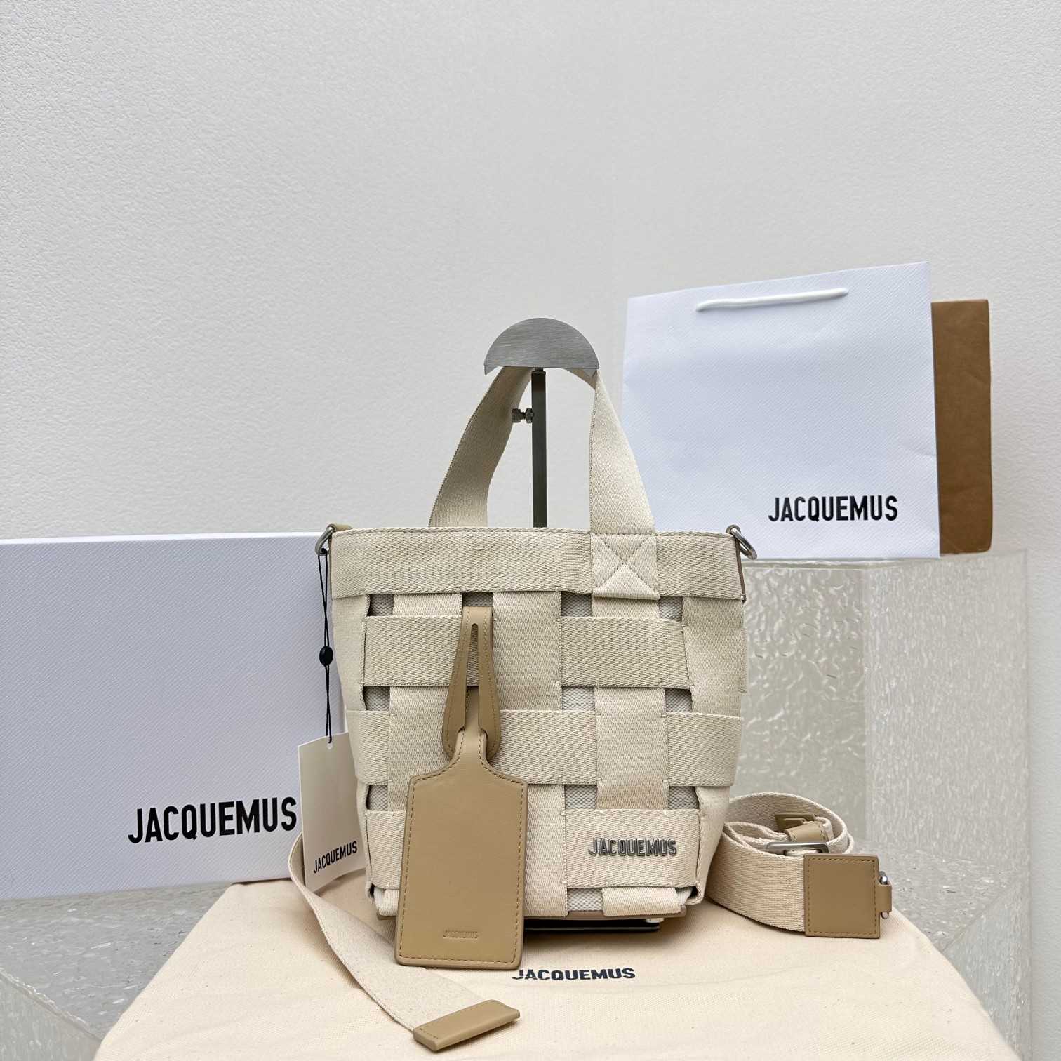 Jacquemus Le seau Gros Grain Utility Bucket Bag (16x14x24cm) - EUR FASHION