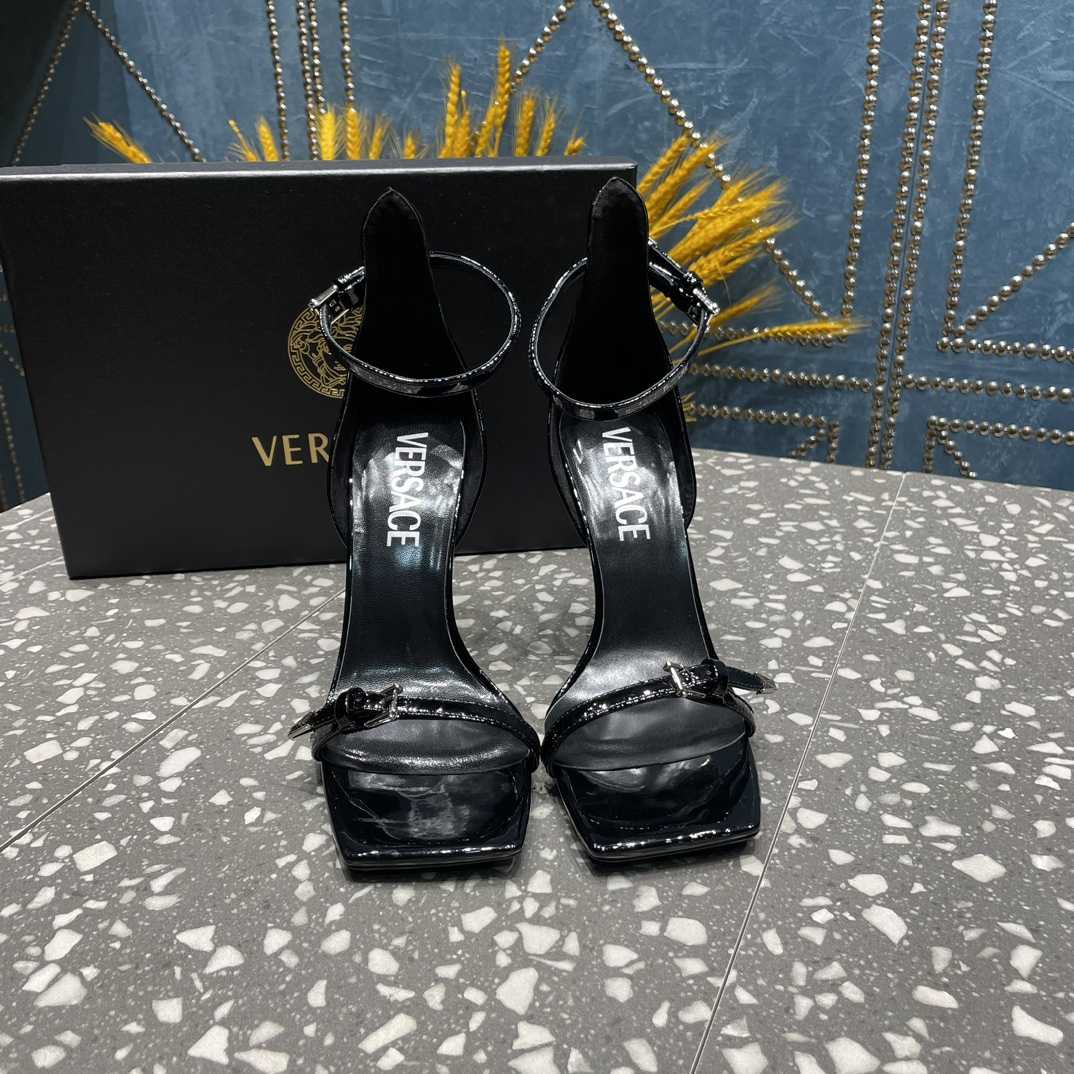 Versace Pin-Point Sandals - EUR FASHION