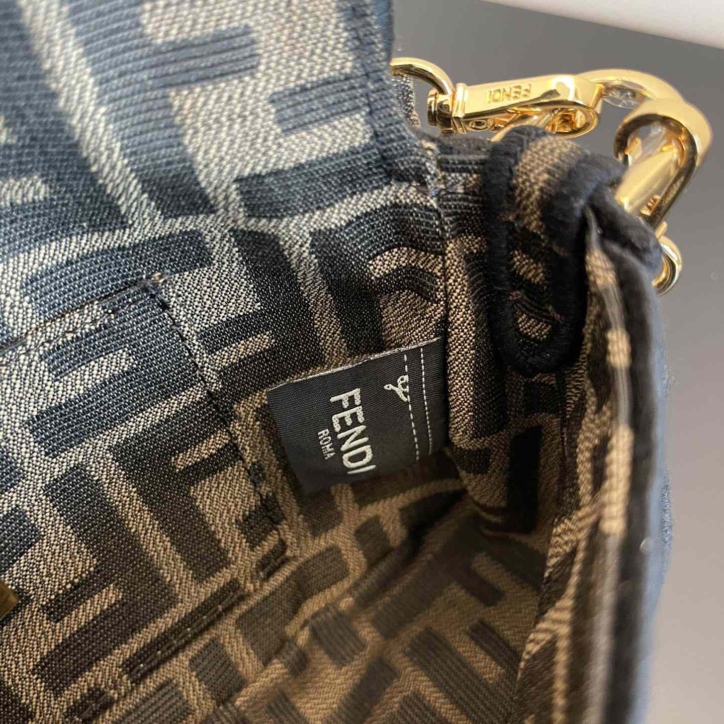 Fendi Baguette Mini Jacquard FF Fabric Bag - EUR FASHION