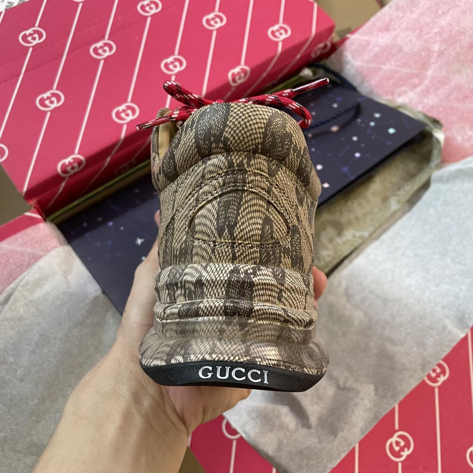 Gucci Run Sneaker - EUR FASHION