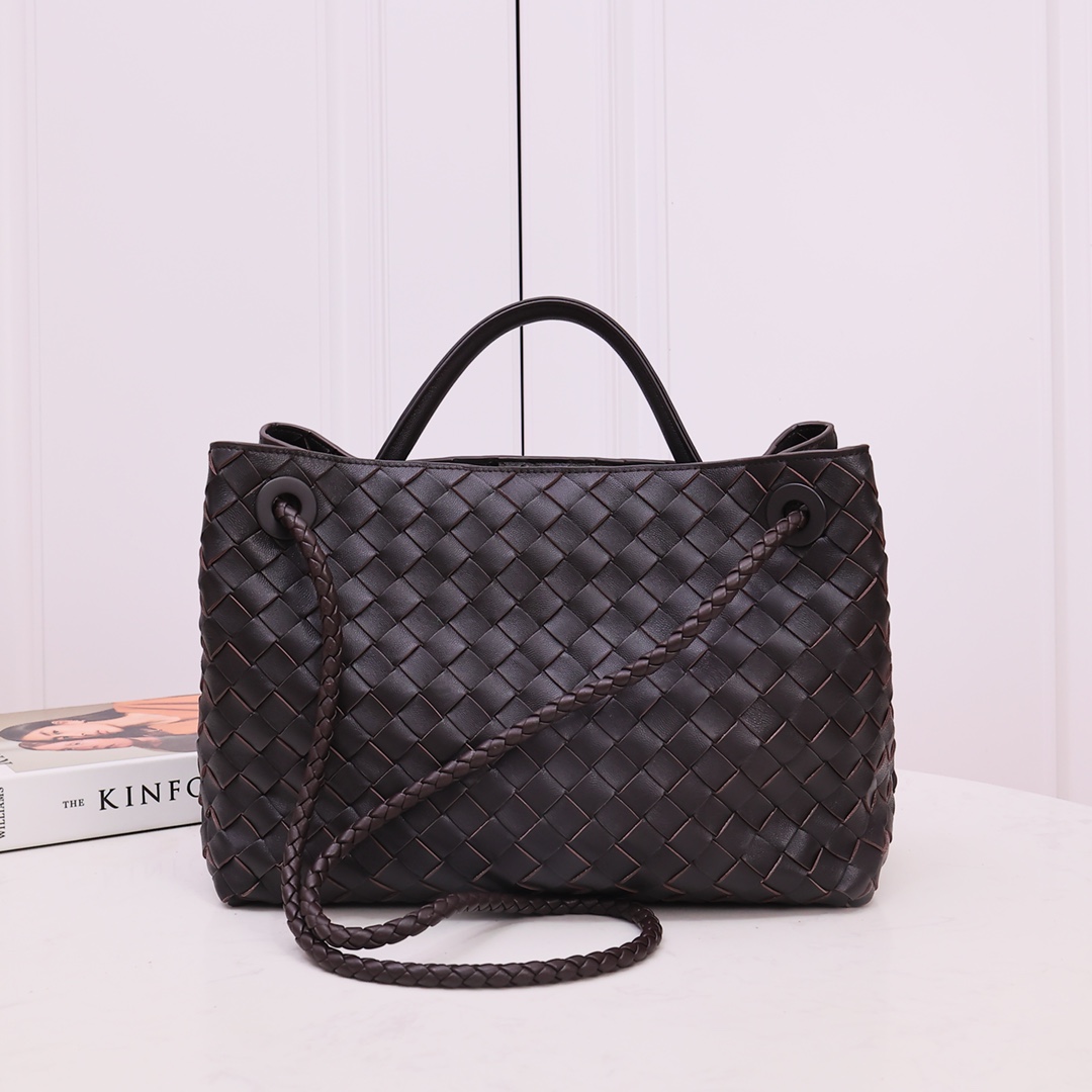 Bottega Veneta Medium Andiamo - EUR FASHION